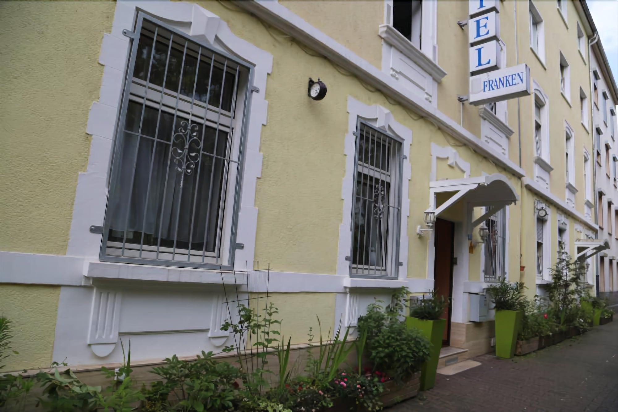 Hotel Franken An Der Messe Франкфурт-на-Майне Экстерьер фото
